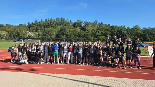 Młodzież z Kamiennej Góry i Semil spotkała się na sportowej integracji