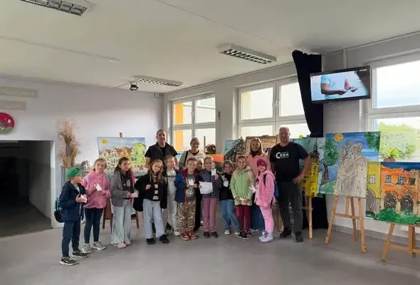 Klasa 2A z Lubawki odkrywała tradycje lnu w Chełmsku Śląskim