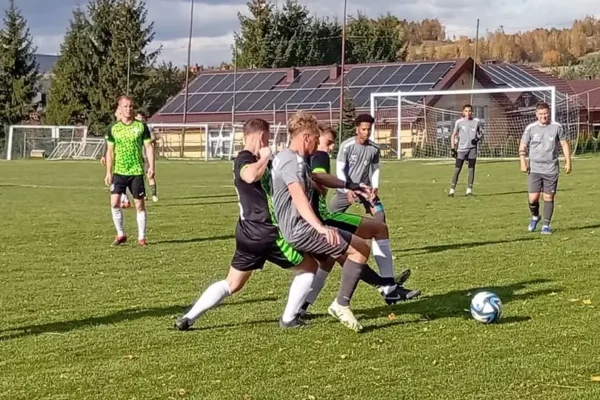 Derby dla Przedwojowa. Orzeł Lubawka przegrywa 1:2